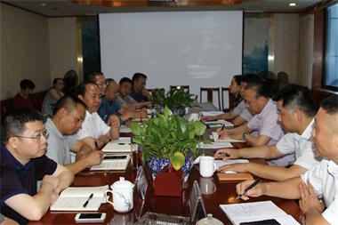 瀘州工投集團(tuán)公司總經(jīng)理潘建華一行來(lái)我公司開(kāi)展業(yè)務(wù)交流