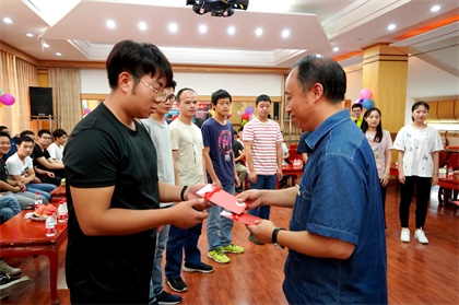 瀘天化股份公司開展“致敬青春，共筑夢(mèng)想”青年員工聯(lián)誼活動(dòng)