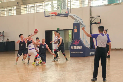 瀘天化股份公司籃球隊(duì)榮獲集團(tuán)公司“學(xué)習(xí)二十大 奮進(jìn)新征程”第二屆職工運(yùn)動(dòng)會(huì)籃球比賽亞軍