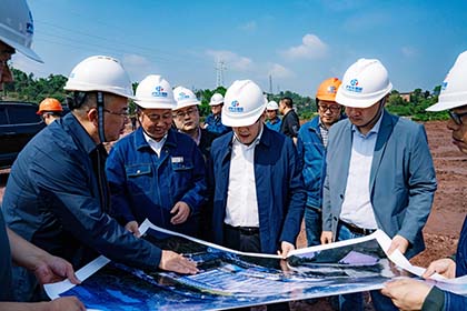 瀘州市國(guó)資委黨委書(shū)記、主任張學(xué)彬率隊(duì)督導(dǎo)瀘天化重大項(xiàng)目建設(shè)和企業(yè)安全生產(chǎn)工作